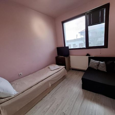 Opanets Guest Rooms Simona 2 מראה חיצוני תמונה