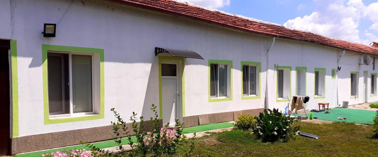 Opanets Guest Rooms Simona 2 מראה חיצוני תמונה